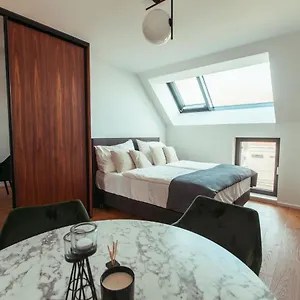 triangle-city-apartment.vienna-besthotels.com/